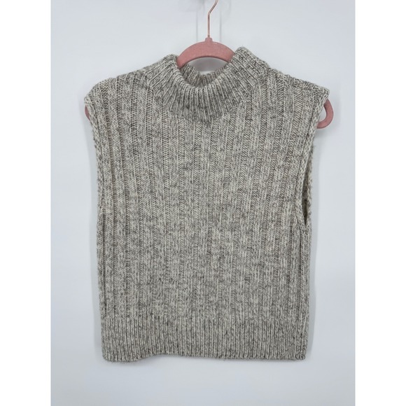 Barbour Sweaters - NWT Anastasia Wool Blend Sweater Vest Women's 2 Beige Pullover Classic Winter